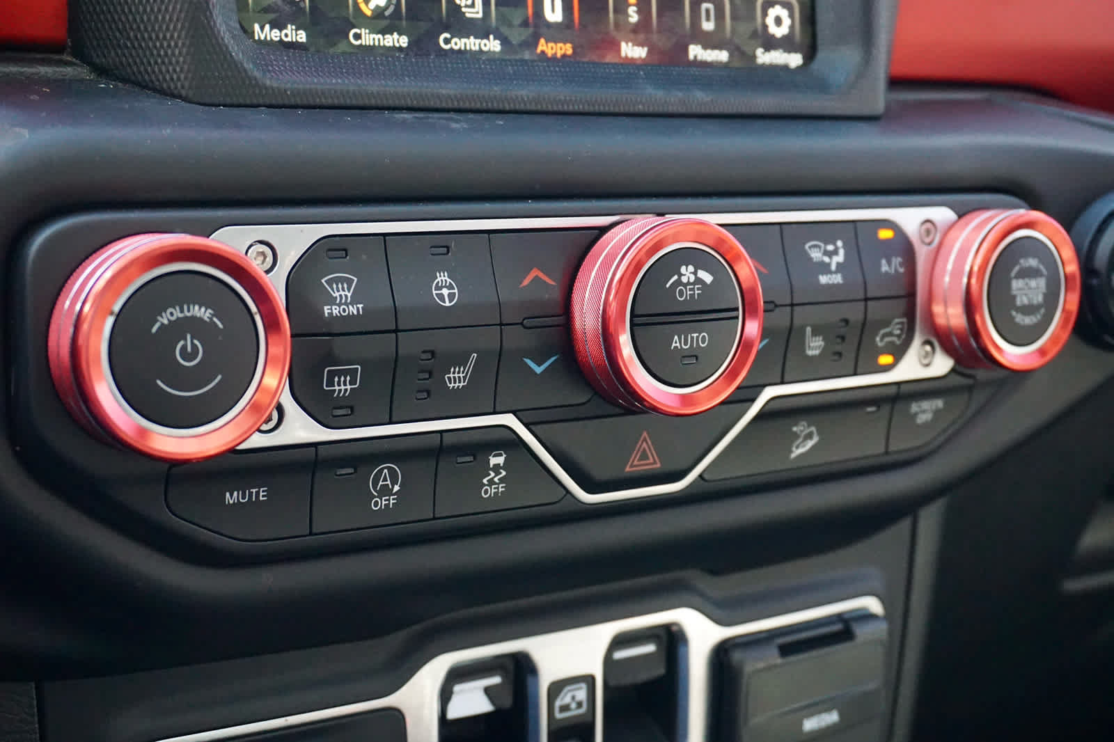 Used 2020 Jeep Wrangler Unlimited Rubicon AWD/4WD image 11