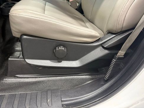 Used 2018 Ford F550 4x4 Crew Cab Super Duty image 15