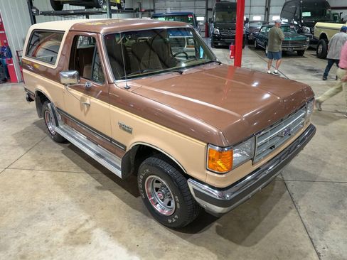 Used 1987 Ford Bronco AWD/4WD image 28