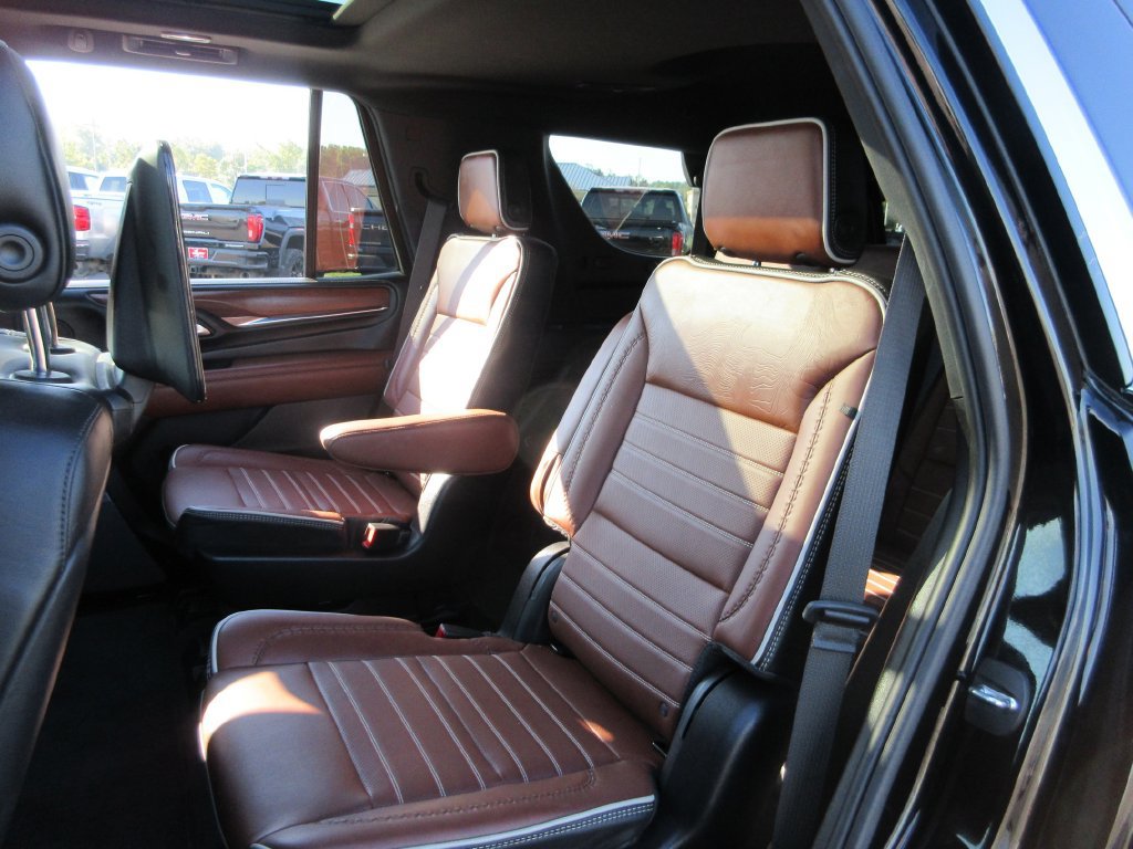 Certified 2024 GMC Yukon Denali Ultimate AWD/4WD image 26