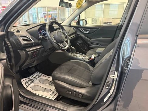 Certified 2023 Subaru Forester Premium AWD/4WD image 13
