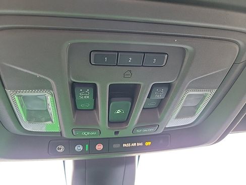 Used 2021 GMC Sierra 1500 SLT w/ SLT Premium Plus Package image 11