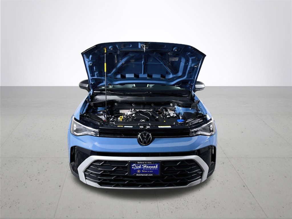 Certified 2025 Volkswagen Taos S AWD/4WD image 22