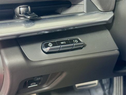 Used 2021 Chevrolet Corvette Stingray Premium Conv w/ Battery Protection Package image 10