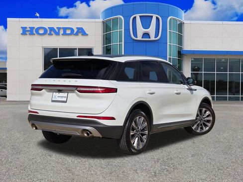 Used 2022 Lincoln Corsair Reserve w/ Equipment Group 201A AWD/4WD image 3