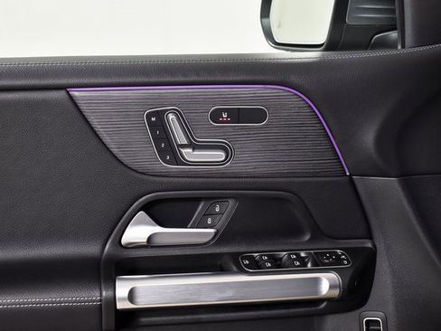 Certified 2023 Mercedes-Benz GLB 250 image 16