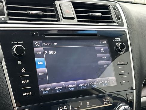 Used 2018 Subaru Outback 2.5i Limited AWD/4WD image 14
