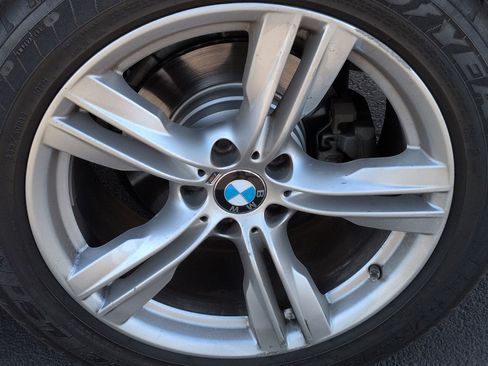 Used 2015 BMW X5 xDrive35d image 13