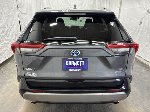 Used 2022 Toyota RAV4 SE w/ Convenience Package AWD/4WD image 7