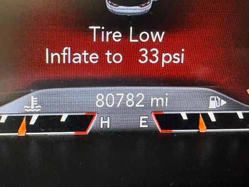 Used 2020 Jeep Cherokee Limited AWD/4WD image 11
