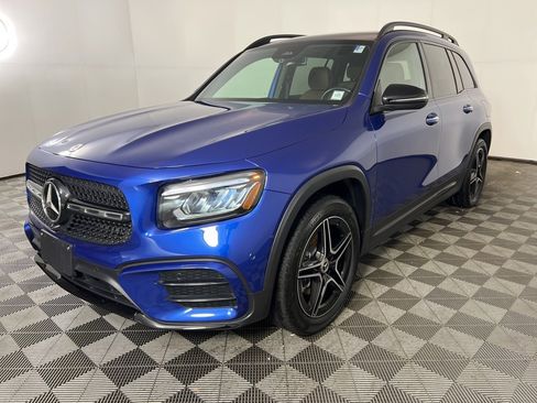 Certified 2025 Mercedes-Benz GLB 250 4MATIC image 22