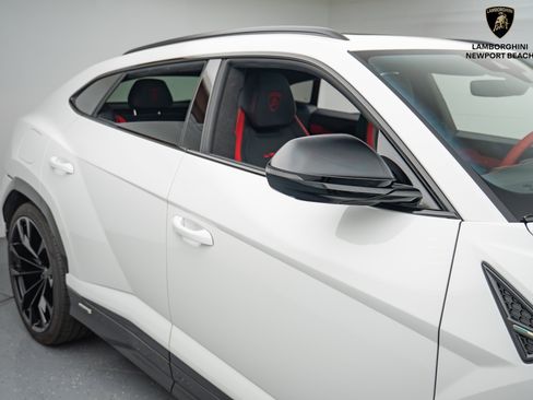 Used 2024 Lamborghini Urus S image 5