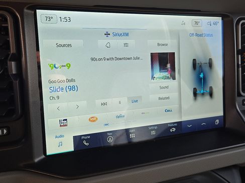 Used 2022 Ford Bronco Badlands image 17