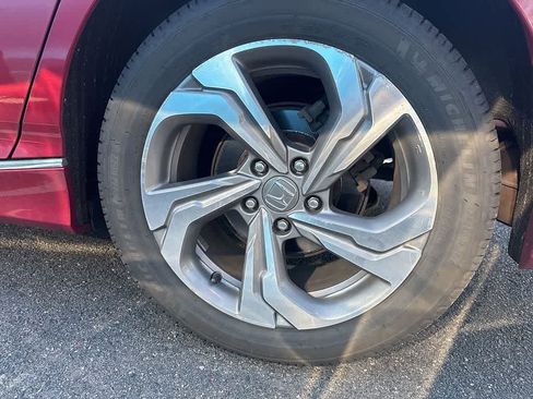 Used 2018 Honda Accord EX-L image 8