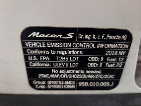 Used 2016 Porsche Macan S image 88