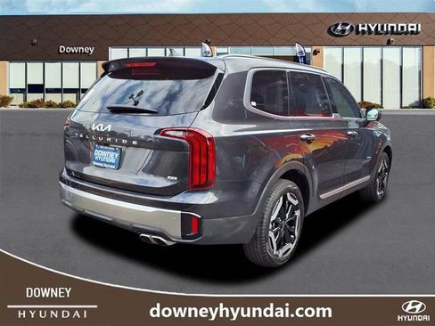 Used 2025 Kia Telluride S image 4