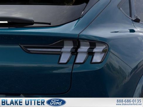 New 2026 Ford Mustang Mach-E Premium image 21