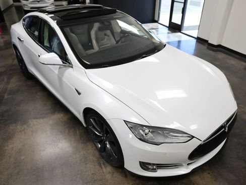 Used 2015 Tesla Model S P85D AWD/4WD image 12