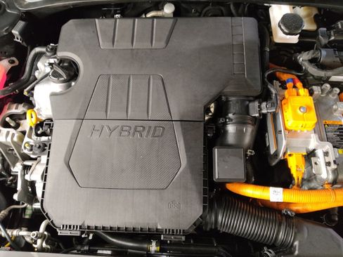 Used 2022 Hyundai Elantra Blue FWD image 30