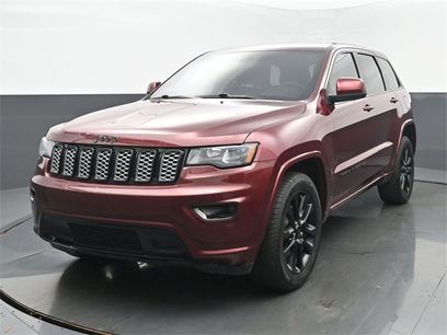 Used 2020 Jeep Grand Cherokee Altitude