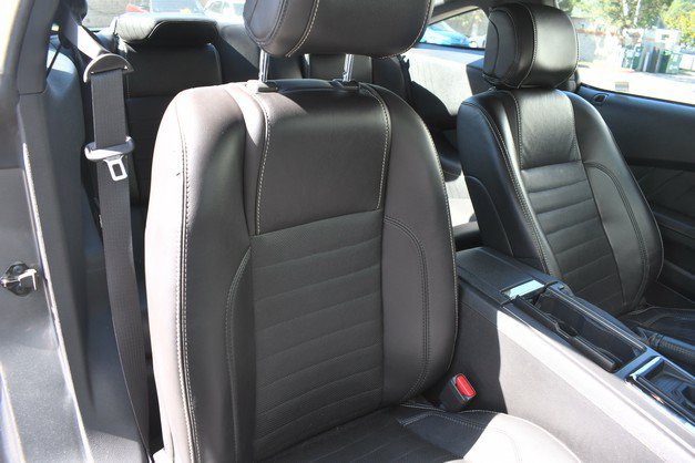 Used 2014 Ford Mustang Premium w/ Equipment Group 202A RWD image 26