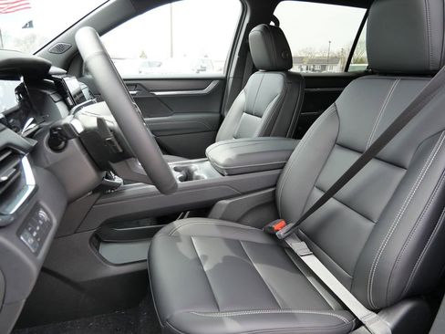 New 2026 GMC Acadia Elevation w/ Black Edition AWD/4WD image 37
