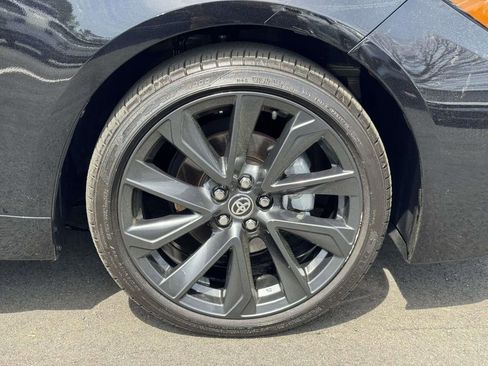 Used 2024 Toyota Corolla SE w/ SE Premium Package image 26