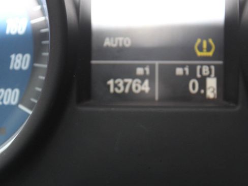 Used 2012 Maserati GranTurismo Sport RWD image 10