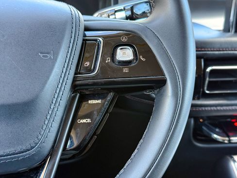 Certified 2022 Lincoln Aviator AWD w/ Elements Package image 40