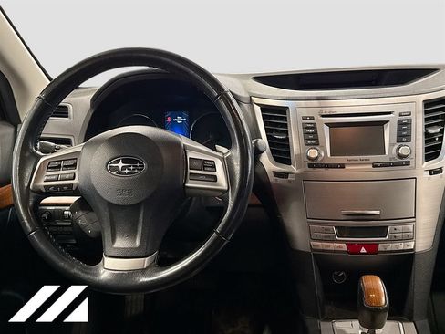 Used 2014 Subaru Outback 2.5i Limited w/ Moonroof Package AWD/4WD image 24