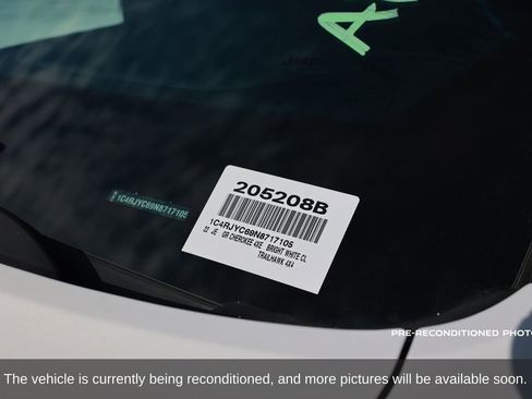 Used 2022 Jeep Grand Cherokee Trailhawk image 19