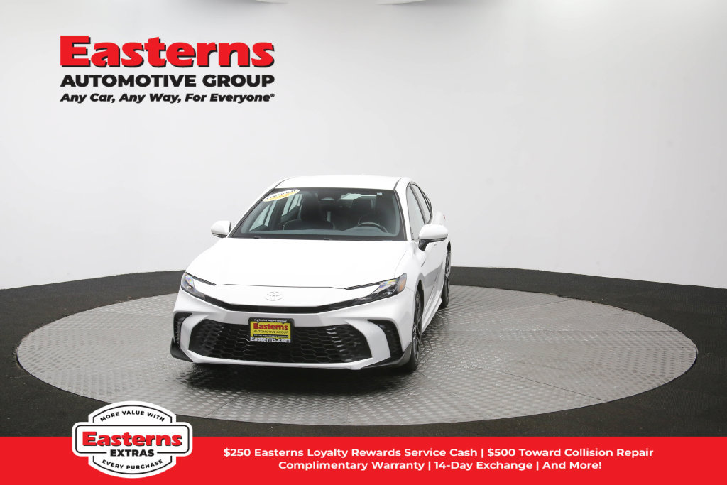 Used 2025 Toyota Camry SE FWD image 55