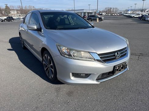 Used 2014 Honda Accord Sport image 7