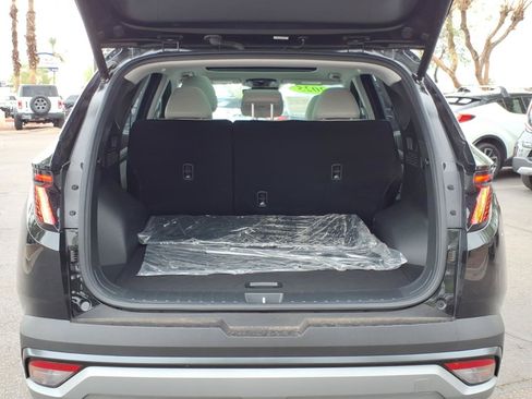 Certified 2025 Hyundai Tucson SEL AWD/4WD image 11
