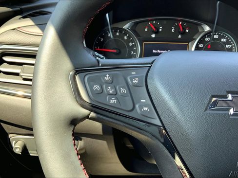 Used 2024 Chevrolet Equinox RS image 22