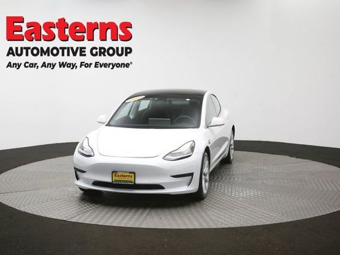 Used 2020 Tesla Model 3 Standard Range Plus RWD image 48
