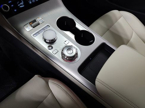 New 2026 Genesis GV70 2.5T Select image 25