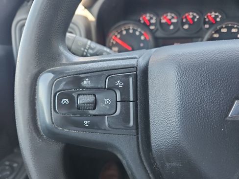 Used 2022 Chevrolet Silverado 1500 Custom RWD image 17