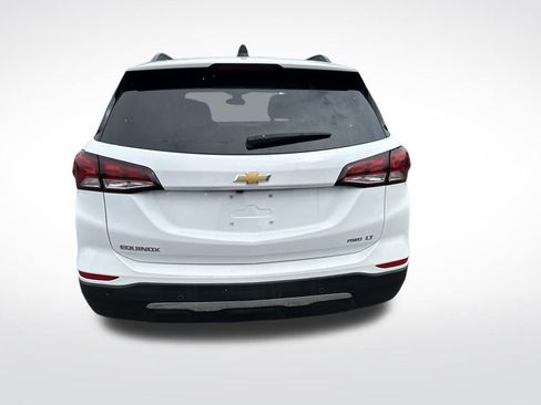 Used 2024 Chevrolet Equinox LT w/ LPO, Floor Liner Package image 5