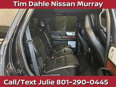 Used 2020 Lincoln Navigator Reserve w/ Equipment Group 208A Reserve AWD/4WD image 18
