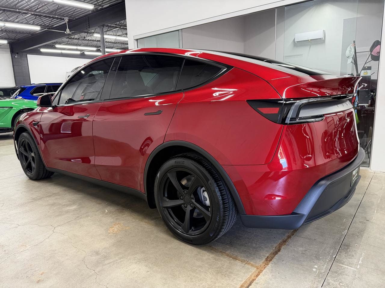 Used 2026 Tesla Model Y AWD image 6