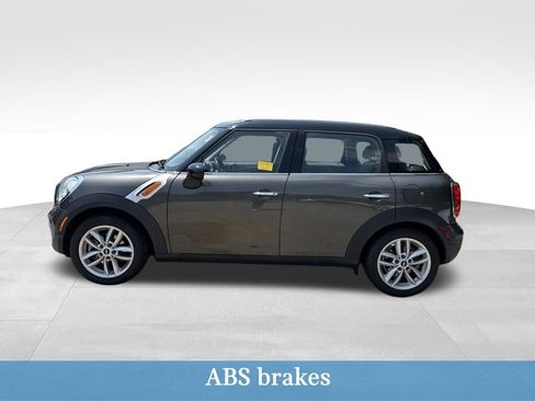 Used 2012 MINI Cooper Countryman FWD image 13