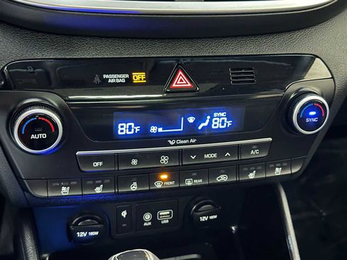 Used 2019 Hyundai Tucson Ultimate w/ Cargo Package image 15