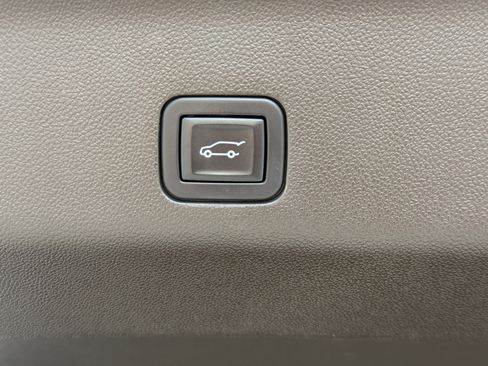 Certified 2024 Cadillac Escalade ESV Sport w/ Touring Package AWD/4WD image 11