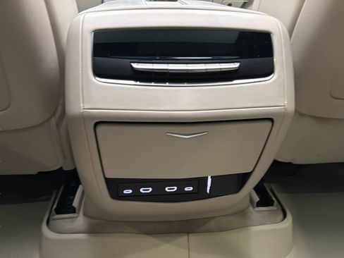 Used 2024 Cadillac Escalade Sport Platinum AWD/4WD image 23