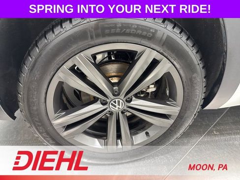 Used 2022 Volkswagen Atlas SEL R-Line AWD/4WD image 8