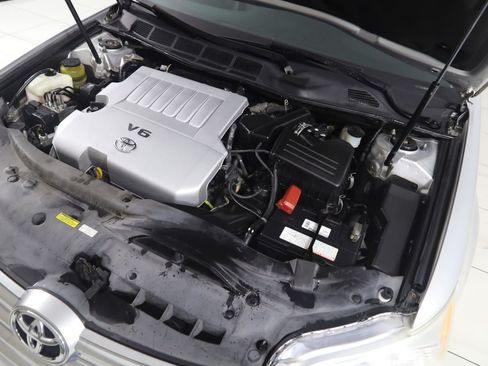 Used 2011 Toyota Avalon FWD image 18
