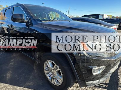 Used 2016 Jeep Grand Cherokee Laredo w/ Quick Order Package 23E