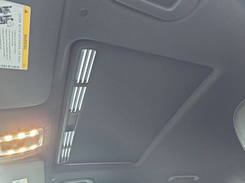 Used 2022 Mercedes-Benz GLE 350 image 31