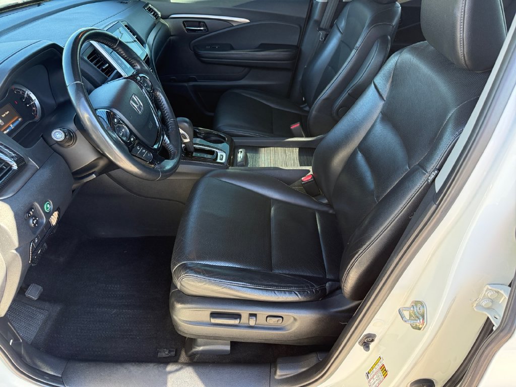Used 2017 Honda Ridgeline RTL-T image 10